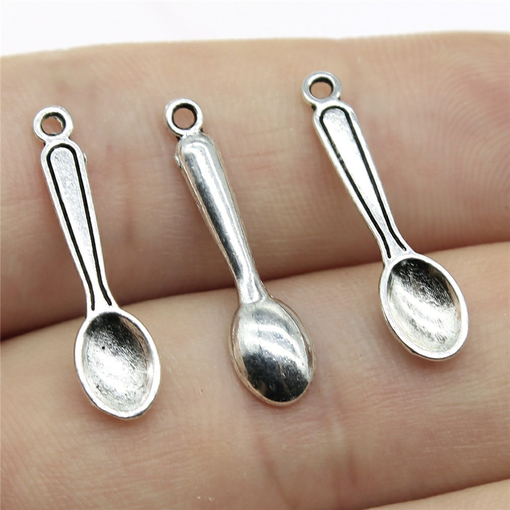 Vintage Collectible Spoons - Wysiwyg 40 pçs 24x6mm encantos cozinha
